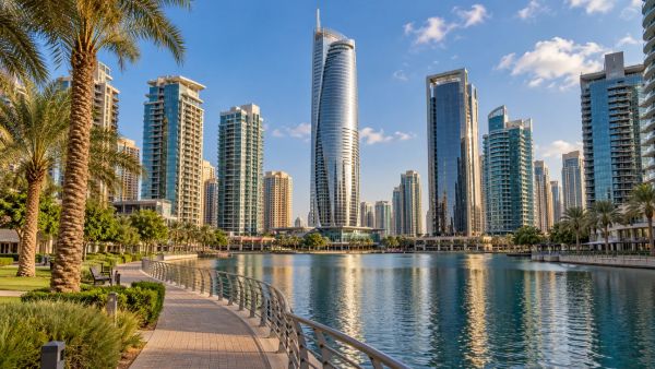 Taille Almas Tower : ses 363 mètres sous les projecteurs de Dubaï